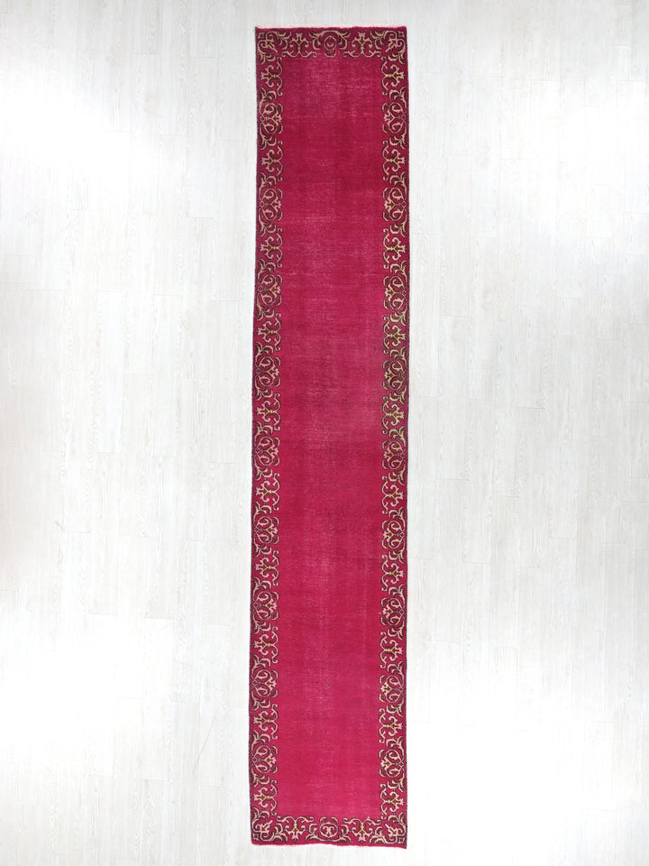 2' 8" x 15' 0"