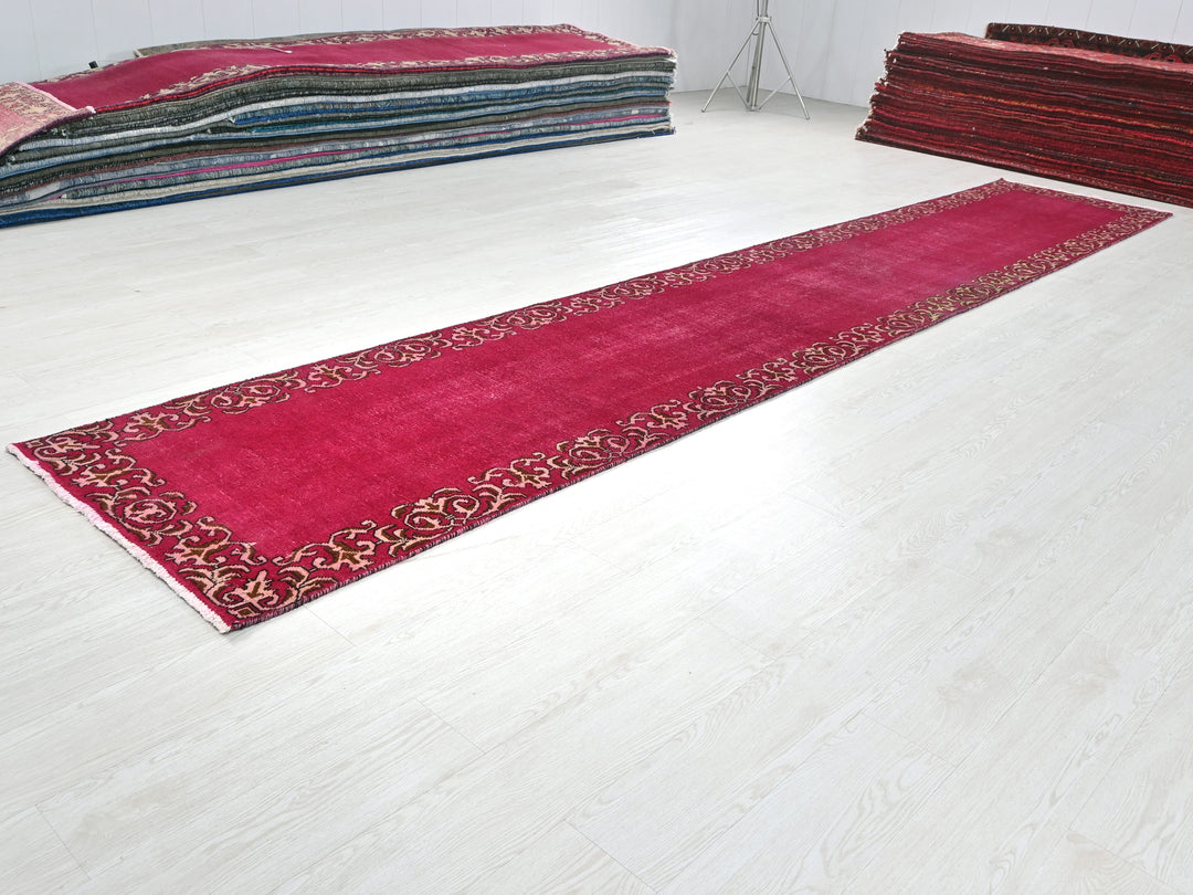 2' 8" x 15' 0"