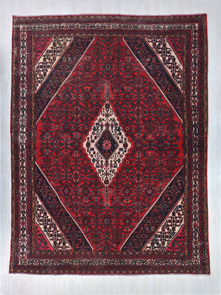 10' 5" x 14' 0"