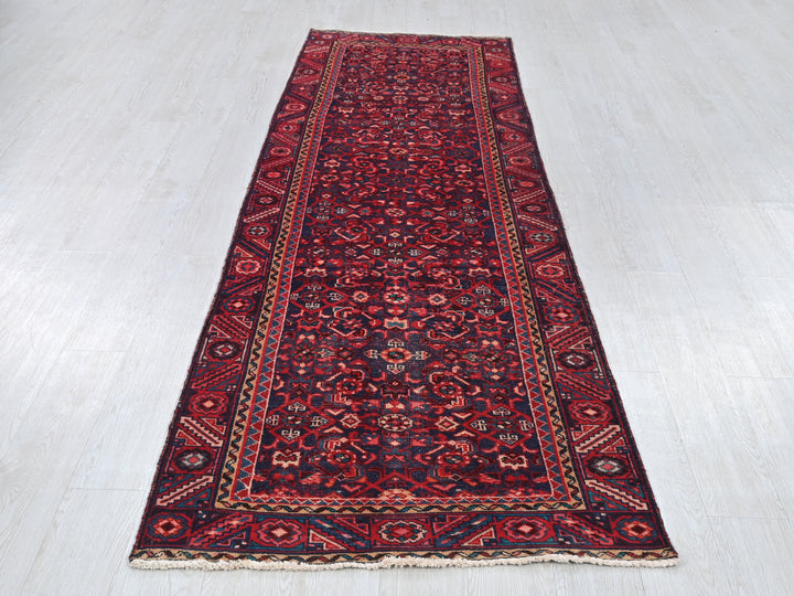 2' 12" x 10' 0"