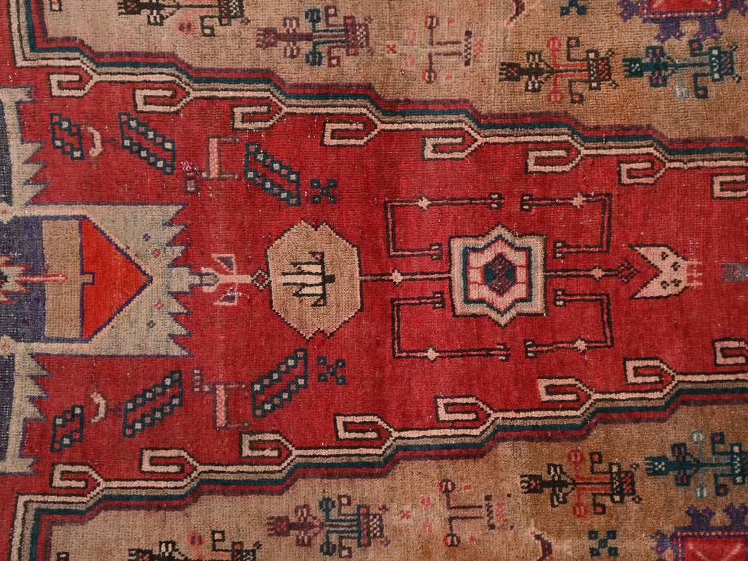 2' 10" x 8' 0"