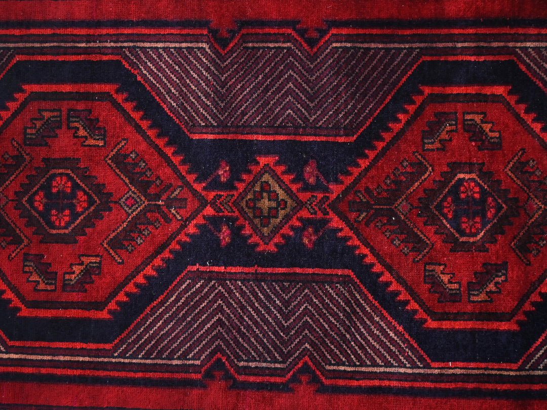 3' 5" x 12' 11"