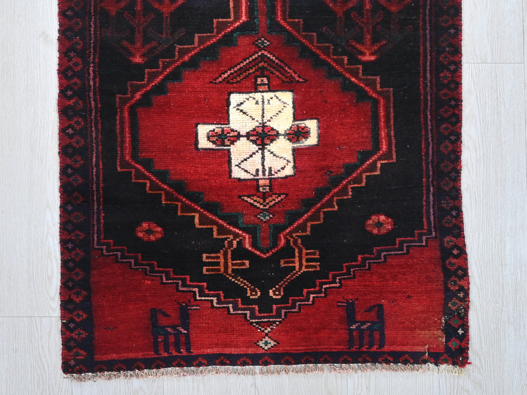 2' 2" x 8' 2"