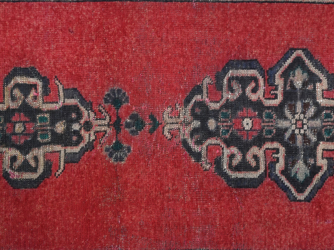 2' 11" x 9' 1"