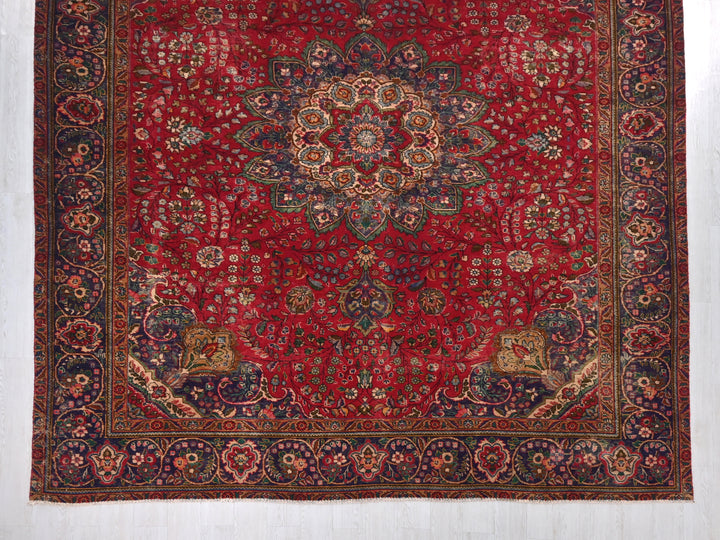 10' 1" x 13' 1"