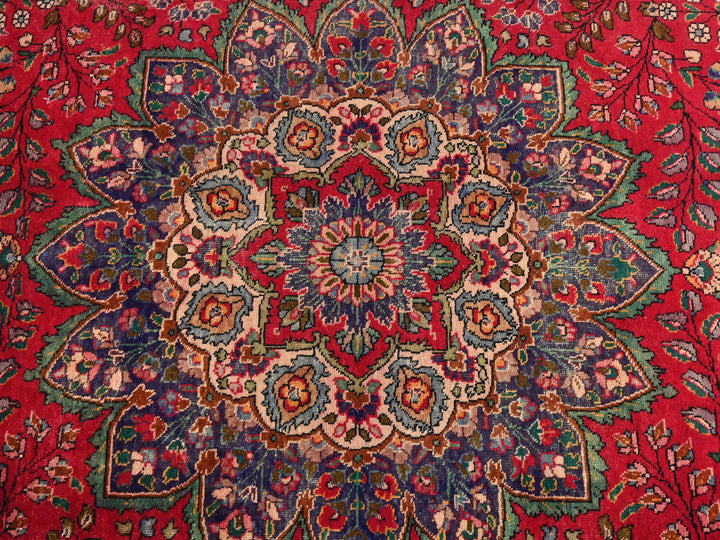 10' 1" x 13' 1"