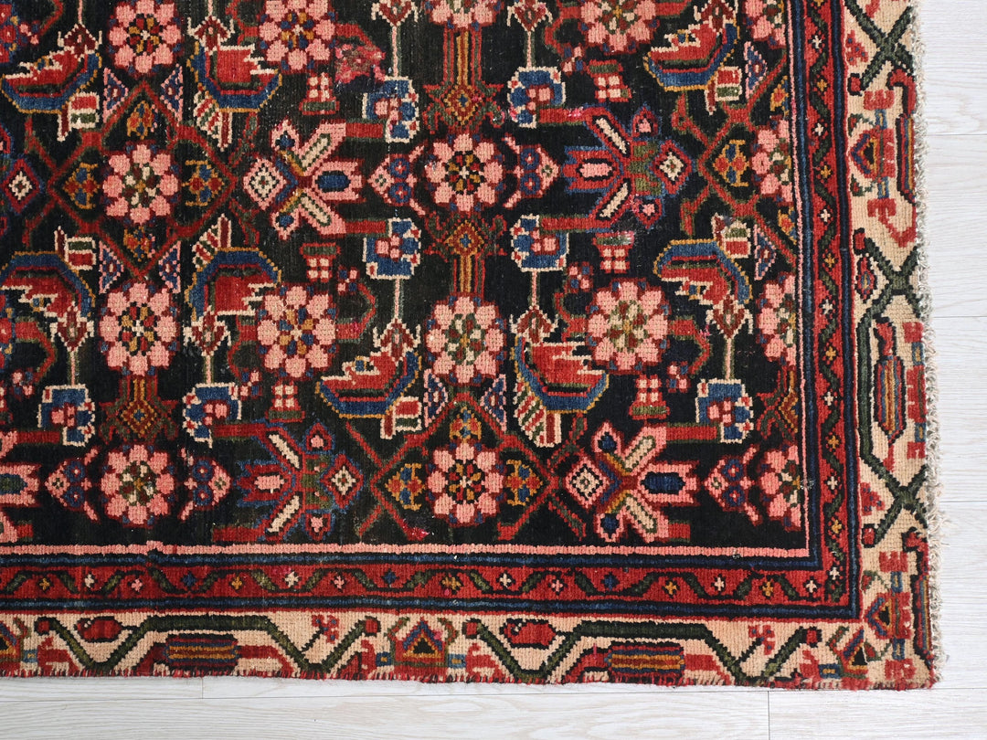 a rug with a design on the middle of it