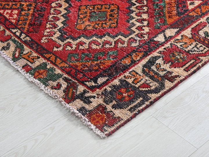 a close up of a rug on the floor