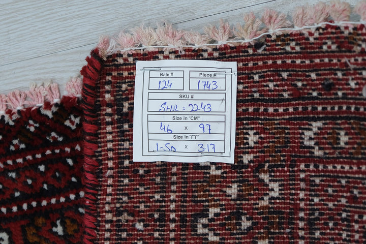 1'6" x 3'2"