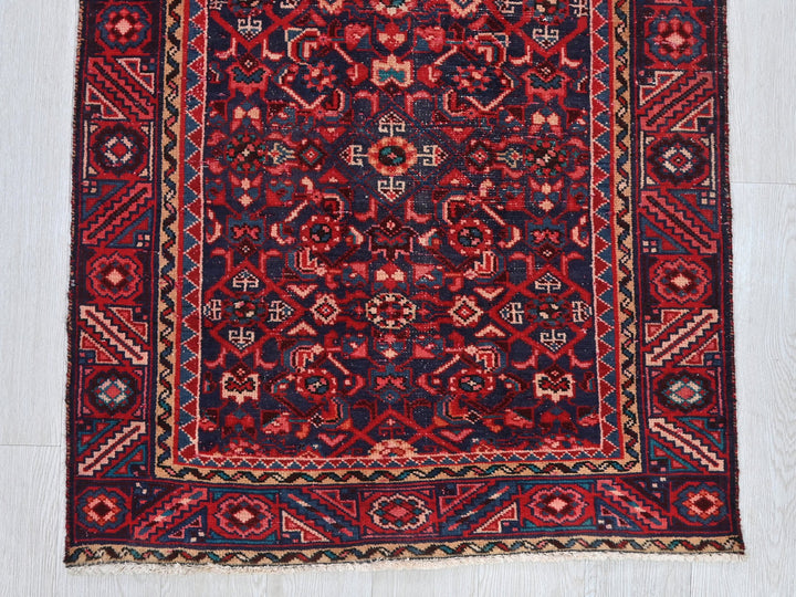 2' 12" x 10' 0"