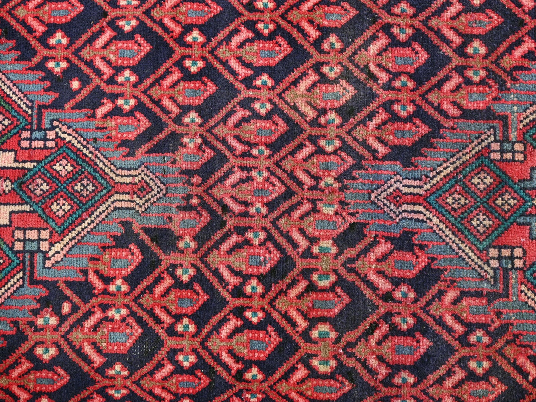 2' 12" x 9' 2"