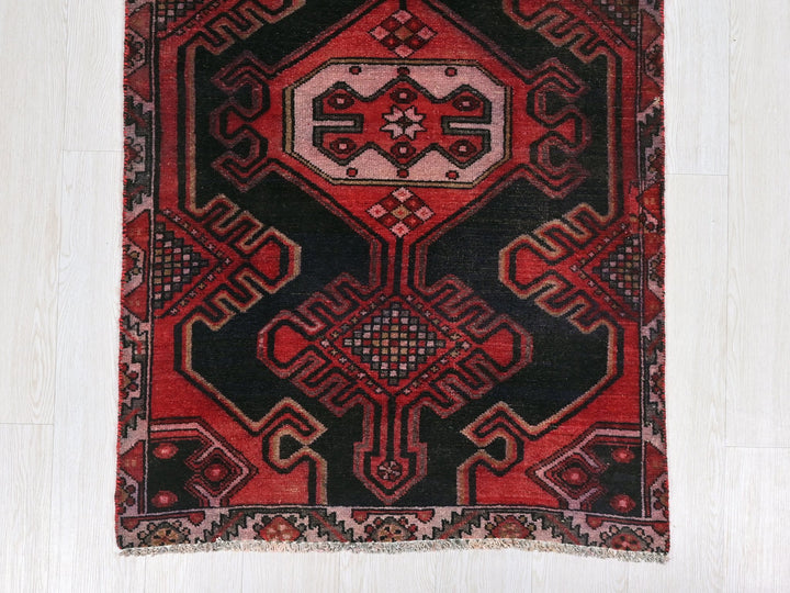 2' 10" x 10' 1"