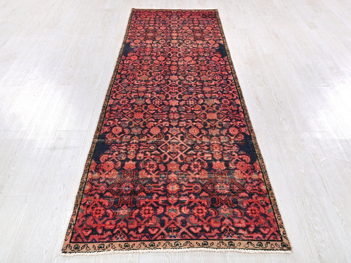2' 11" x 8' 2"