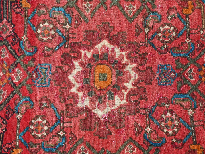 1' 12" x 3' 1"