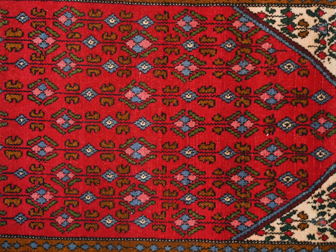 2' 10" x 8' 0"
