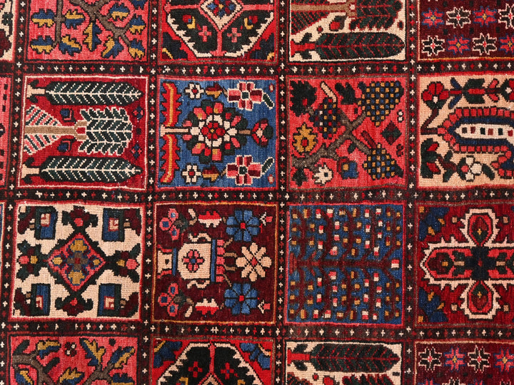 10' 0" x 14' 4"