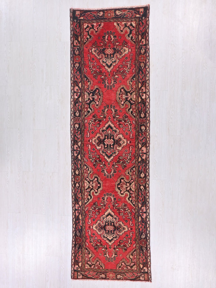 2' 11" x 9' 2"