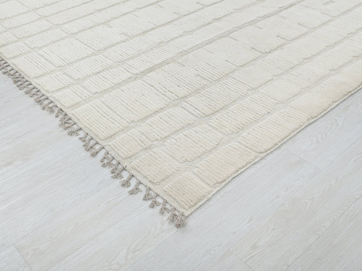 10' 1" x 14' 6"