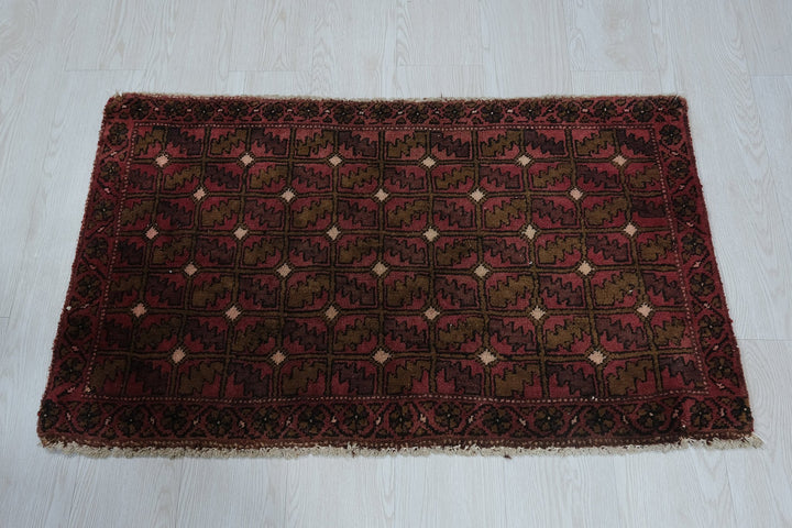 1'10" x 3'3"