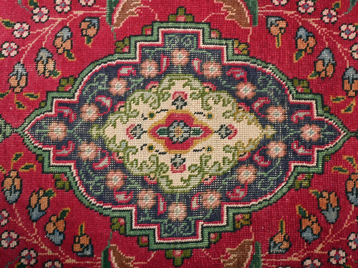 2' 11" x 4' 6"