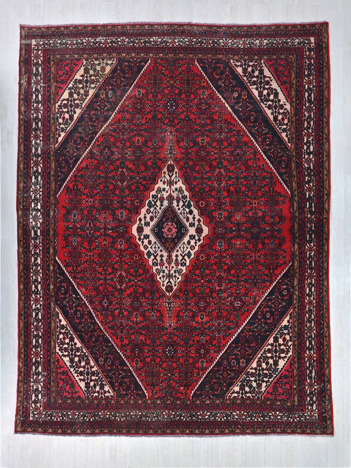 10' 5" x 14' 0"