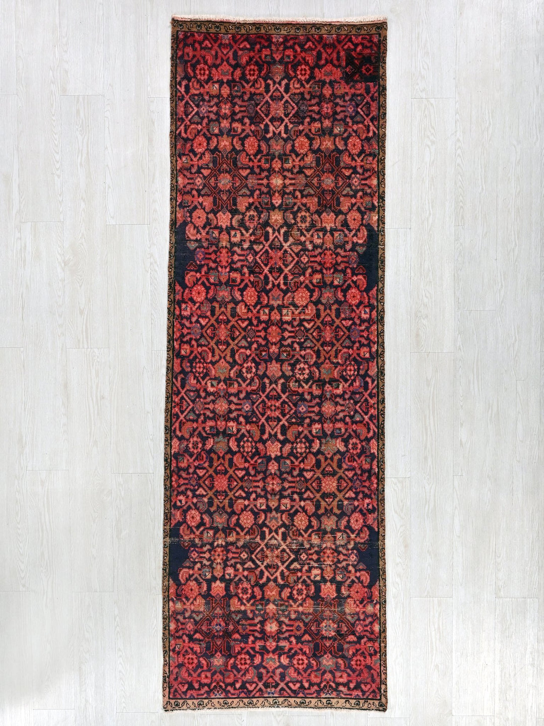 2' 11" x 8' 2"