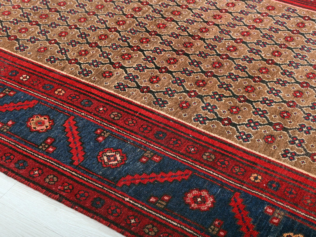 a close up of a rug on the floor