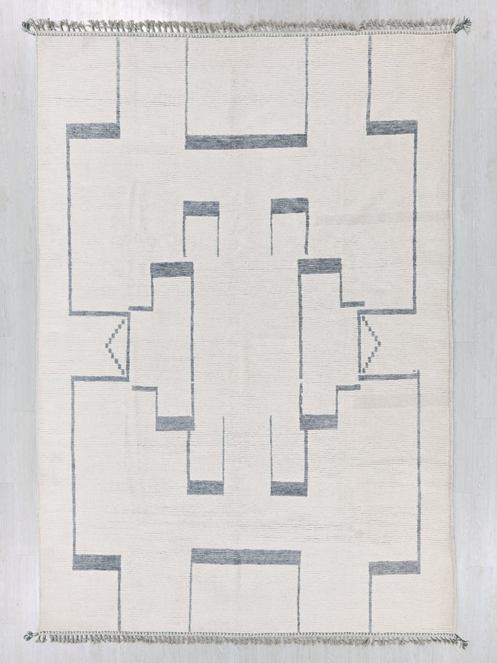 8' 11" x 12' 1"