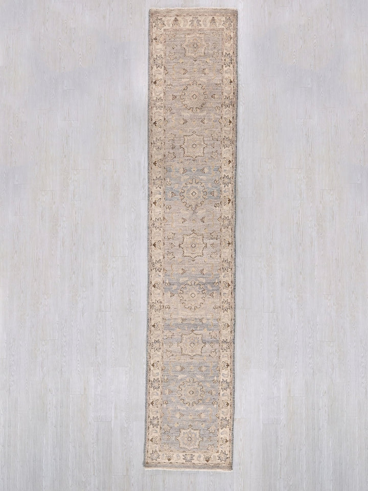 2' 5" x 12' 3"
