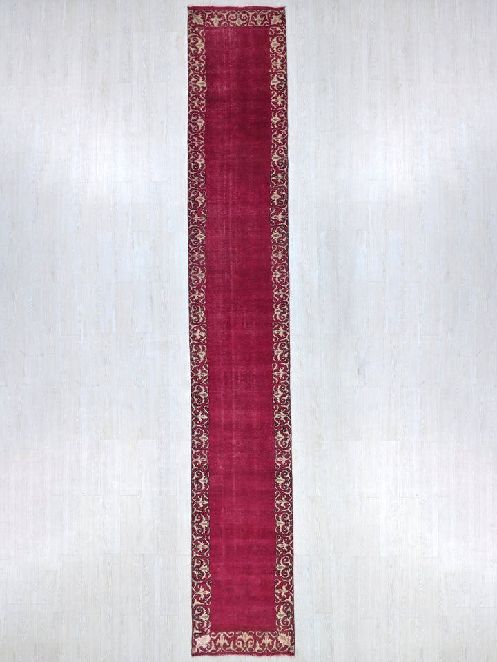 2' 7" x 18' 3"
