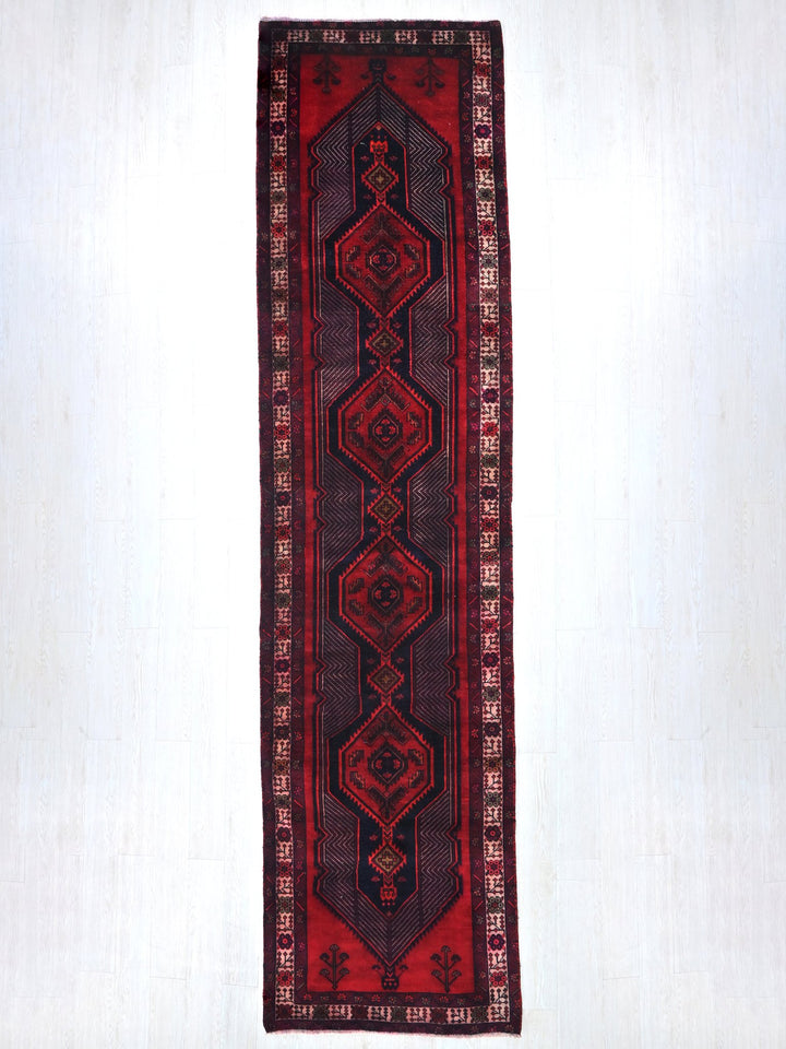 3' 5" x 12' 11"