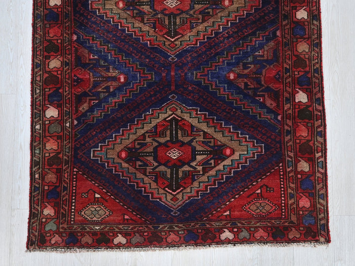 3' 8" x 12' 6"