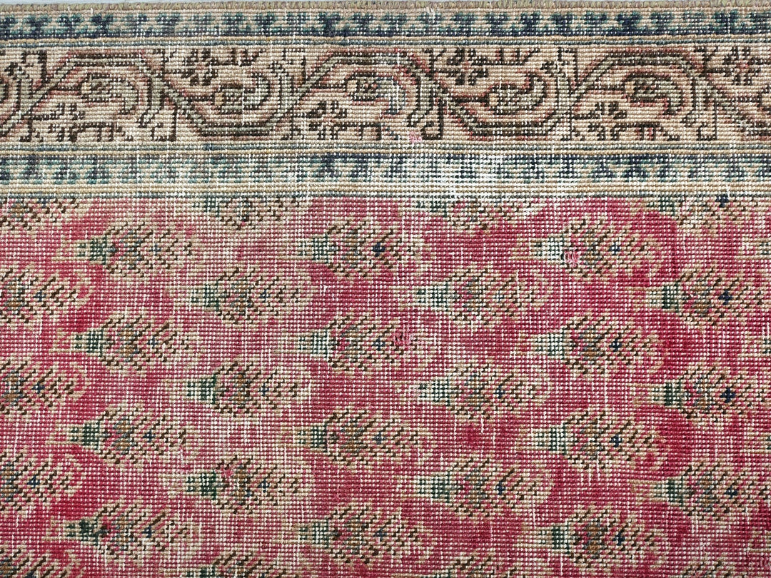 2' 4" x 12' 6"
