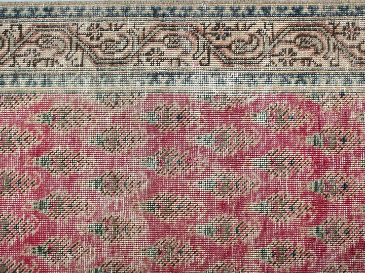 2' 4" x 12' 6"