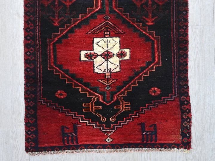 2' 2" x 8' 2"