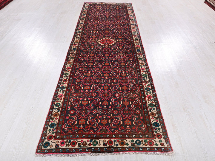 3' 4" x 12' 2"