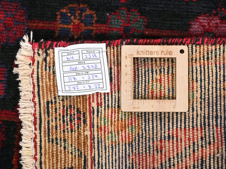 3' 10" x 8' 4"