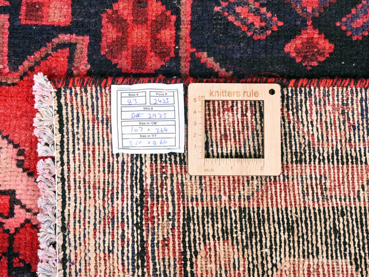 3' 6" x 8' 8"