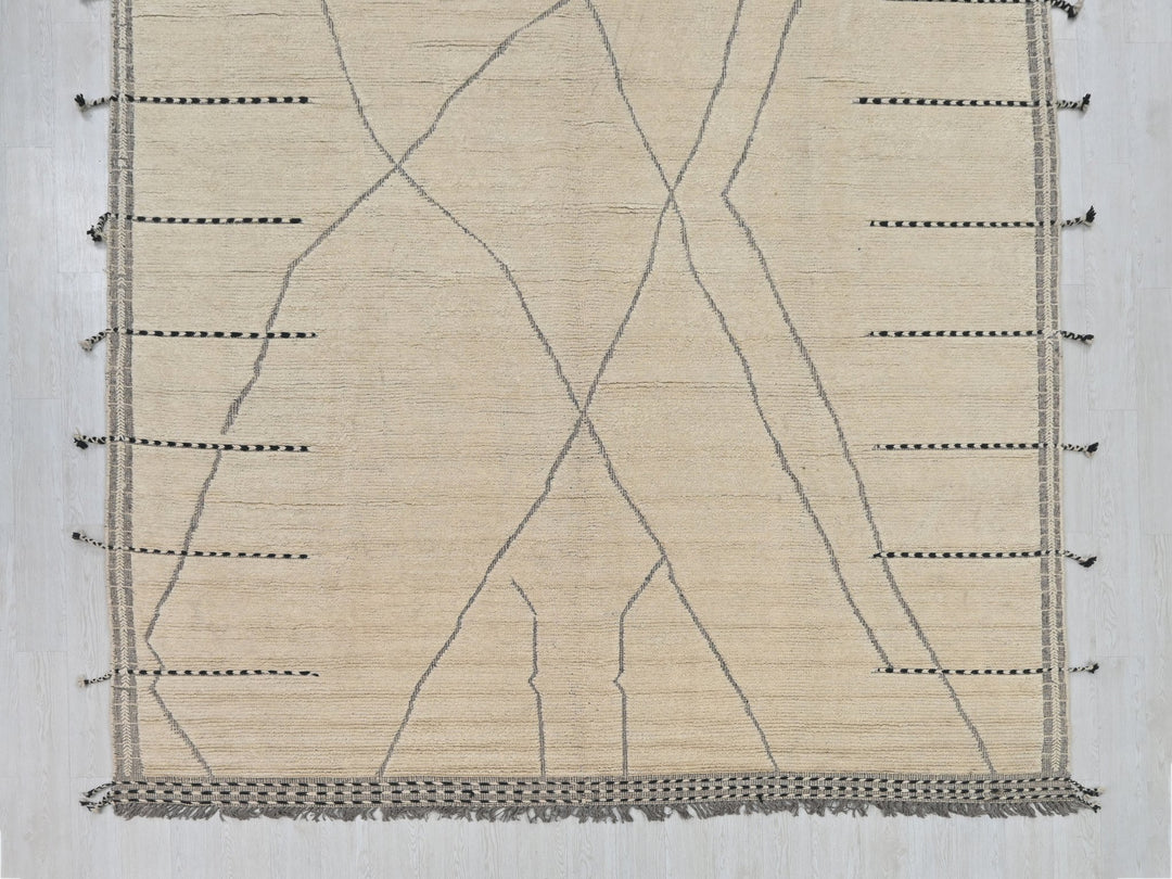 9' 9" x 14' 1"