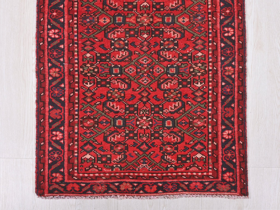 2' 4" x 13' 1"