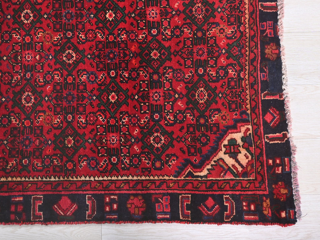 3' 2" x 12' 12"