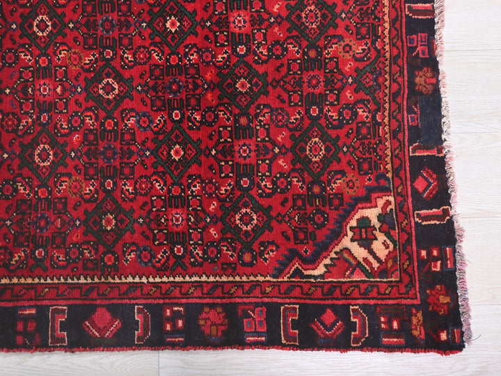 3' 2" x 12' 12"
