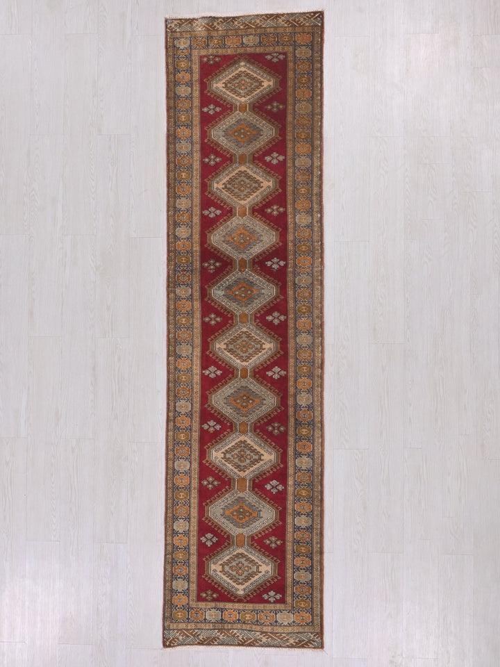 2' 3" x 9' 1"