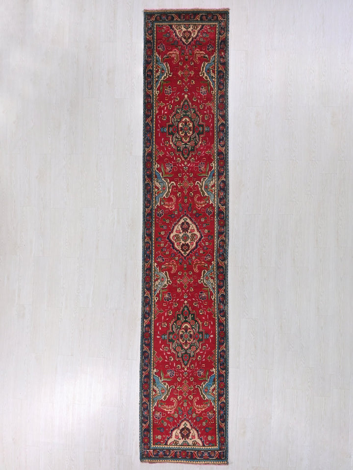 2' 7" x 12' 12"